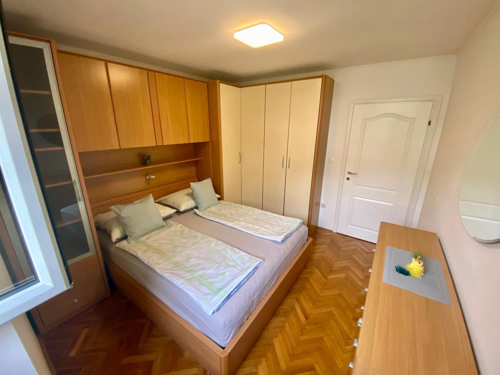 Apartment Simon - Old Stone Charm, Central Bol Life Екстериор снимка