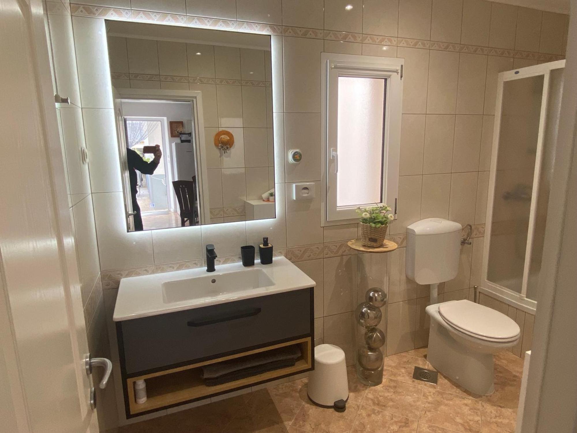 Apartment Simon - Old Stone Charm, Central Bol Life Екстериор снимка